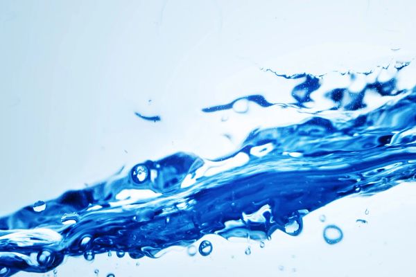 Fluoride (F-)