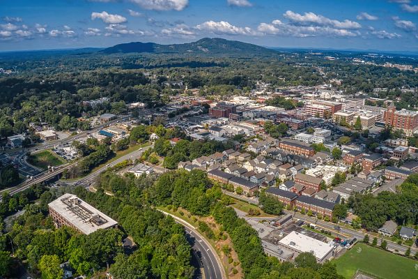 https://badgermeter.widen.net/content/3nlweqf571/jpeg/Case%20Study%20Image_Marietta%20GA%20Aerial%20shutterstock_2077171891%20%28low-res%29%201200x800.jpeg?w=600&h=400&position=c&color=ffffff00&quality=80&u=iszoby