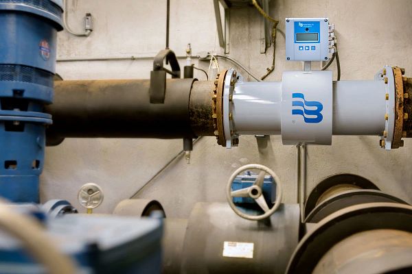 Electromagnetic Flow Meters
